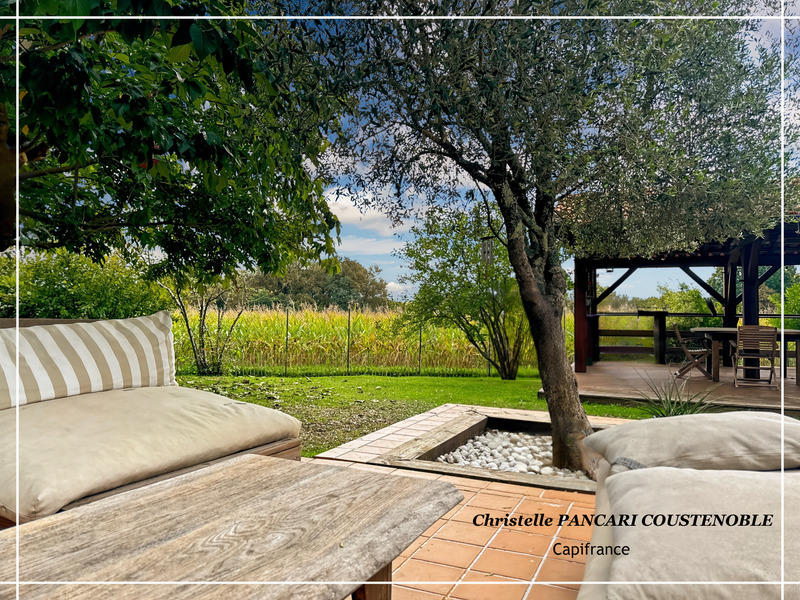 Villa - 204 m² - 6 pièces