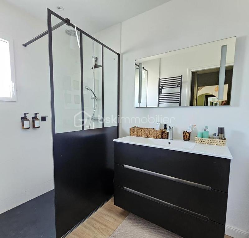 Maison - 138 m² - 5 pièces