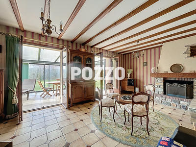 Maison - 93 m² - 5 pièces