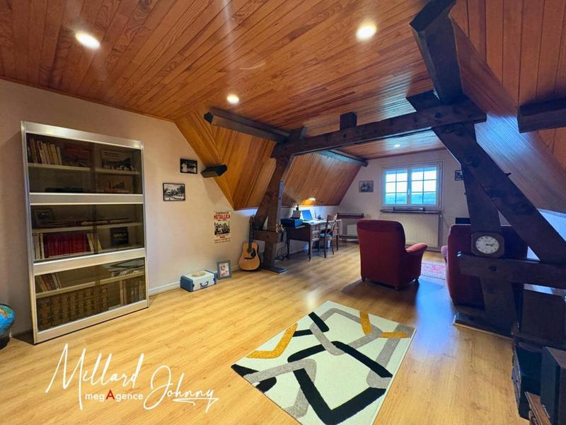 Maison - 198 m² - 6 pièces