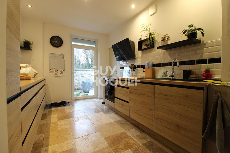 Maison - 92 m² - 4 pièces