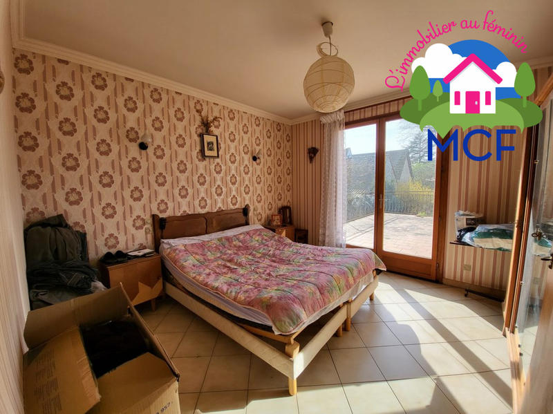 Maison ancienne - 216 m² - 8 pièces