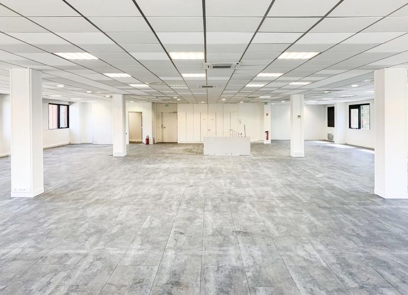 Bureau - 217 m²
