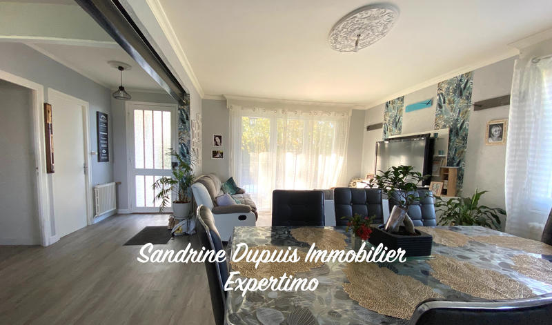 Maison - 80 m² - 5 pièces