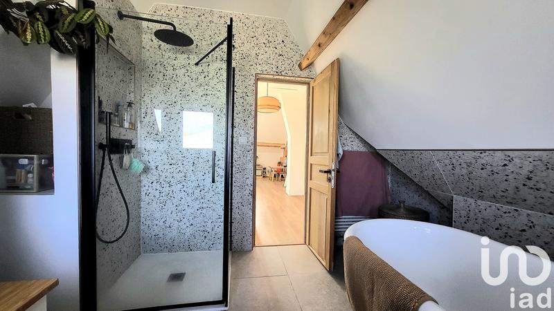 Maison - 124 m² - 7 pièces