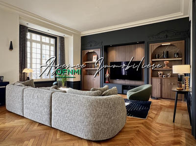 Appartement - 178 m² - 5 pièces