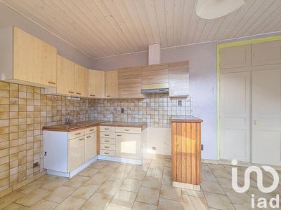 Maison - 80 m² - 5 pièces