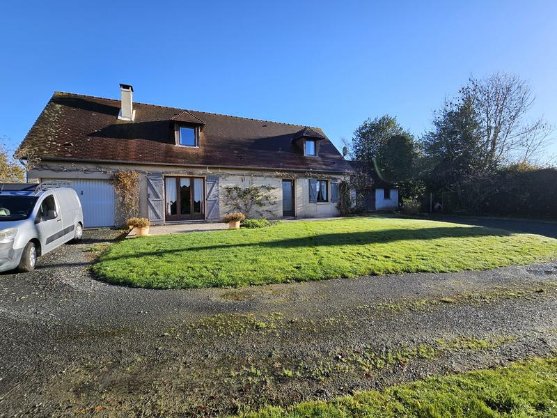 Maison - 104 m² - 6 pièces