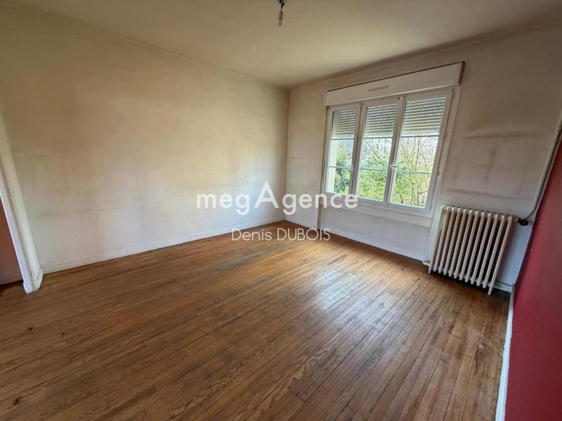 Maison - 94 m² - 5 pièces