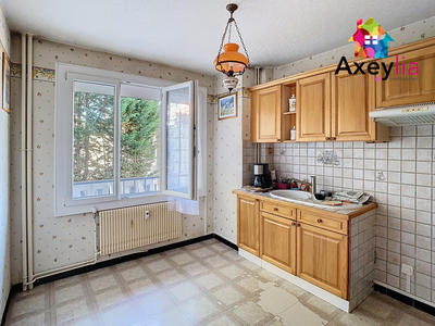 Appartement - 70 m² - 4 pièces