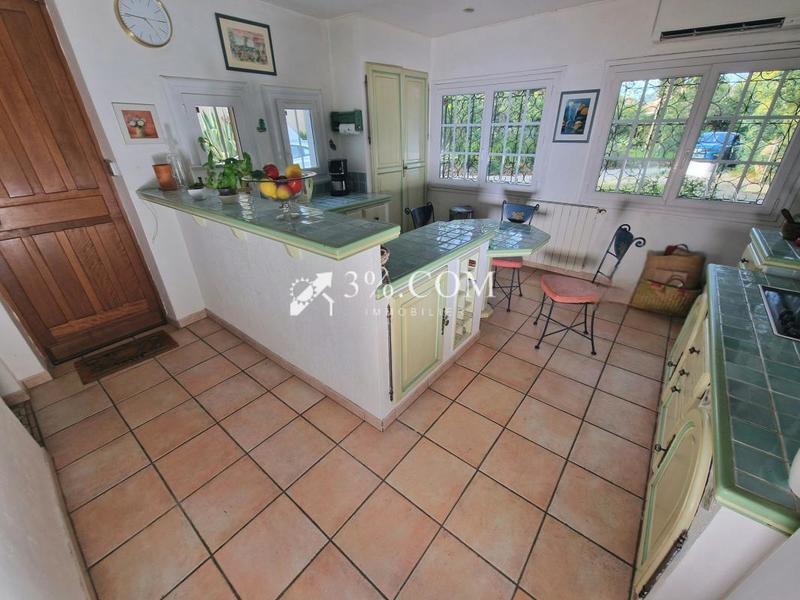 Mas - 138 m² - 6 pièces