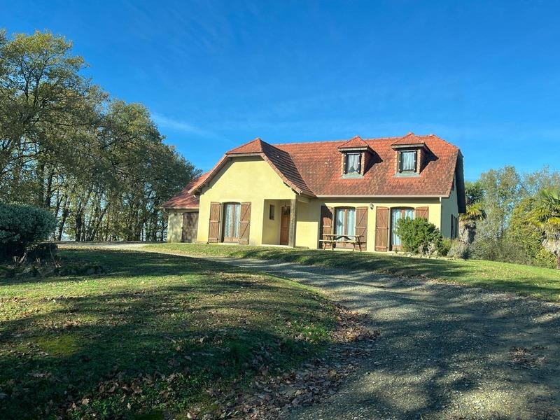 Maison - 130 m² - 6 pièces