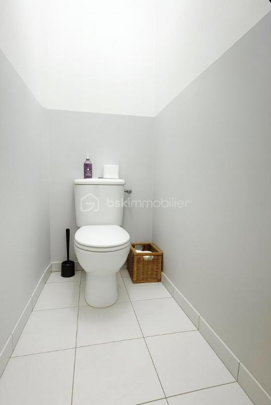 Maison traditionnelle - 120 m² - 6 pièces