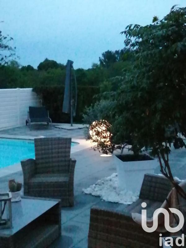 Maison - 208 m² - 4 pièces