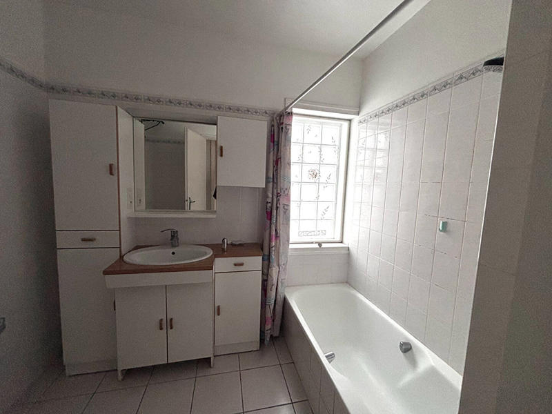 Maison - 96 m² - 3 pièces