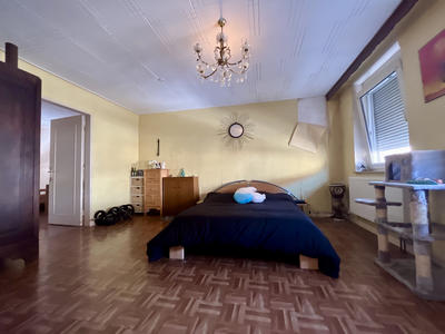 Maison de village - 140 m² - 7 pièces