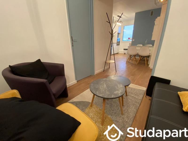 Chambre - 17 m² - 1 pièce