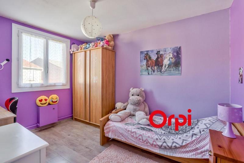 Maison - 102 m² - 5 pièces