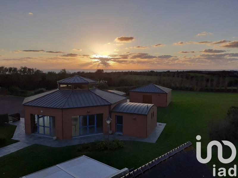 Maison - 465 m² - 17 pièces