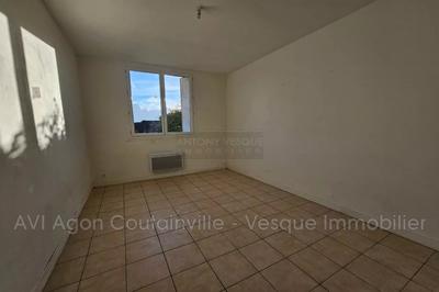 Maison - 360 m² - 18 pièces