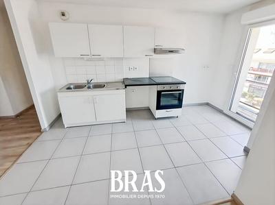 Appartement - 58 m² - 3 pièces