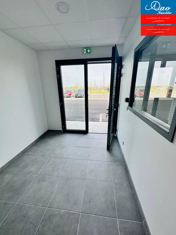 Local commercial - 700 m²