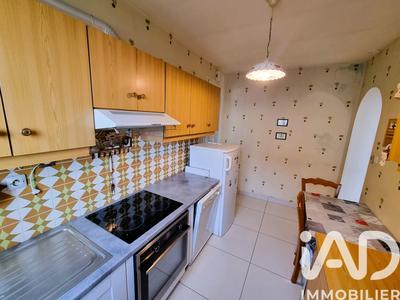 Maison - 139 m² - 7 pièces