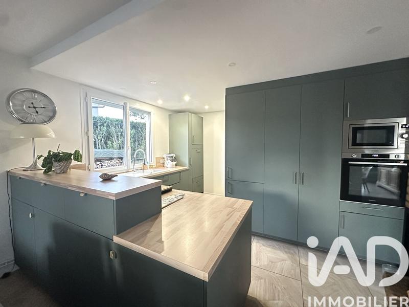 Maison - 127 m² - 7 pièces