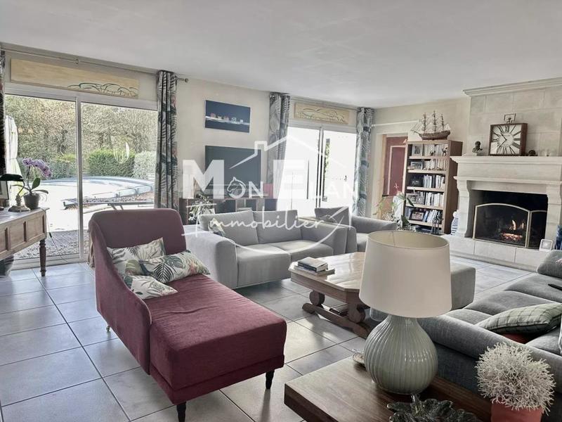 Maison - 194 m² - 7 pièces