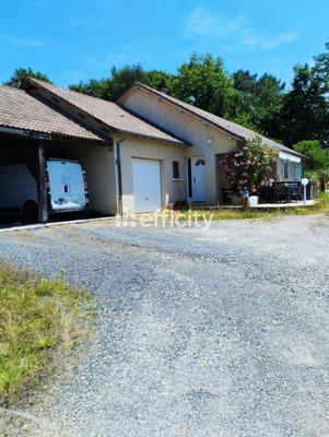 Maison - 123 m² - 4 pièces