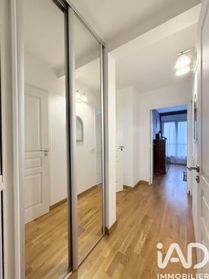 Appartement - 77 m² - 3 pièces