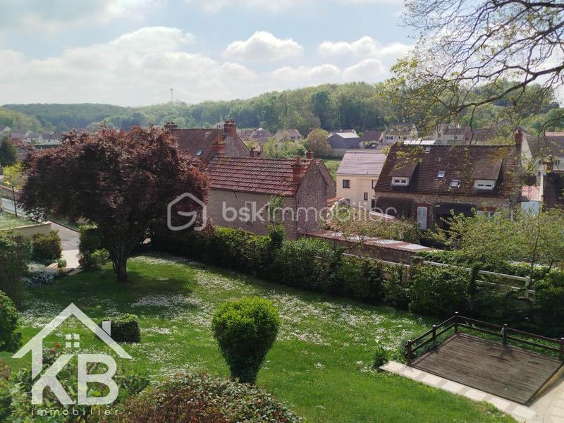 Maison - 99 m² - 4 pièces