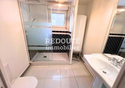 Studio - 38 m² - 1 pièce