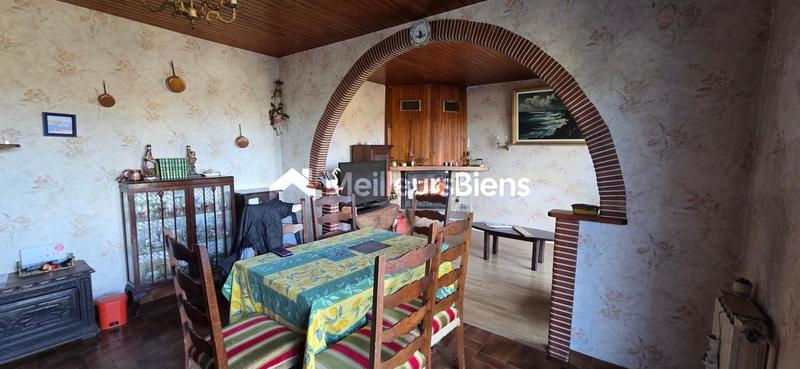 Maison - 145 m² - 9 pièces