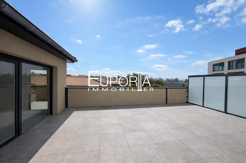 Appartement - 81 m² - 4 pièces