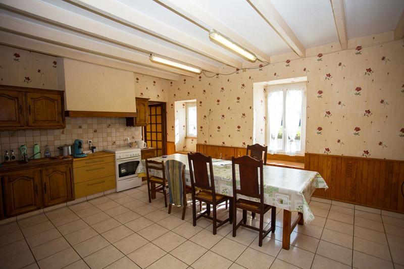 Corps de ferme - 122 m² - 6 pièces