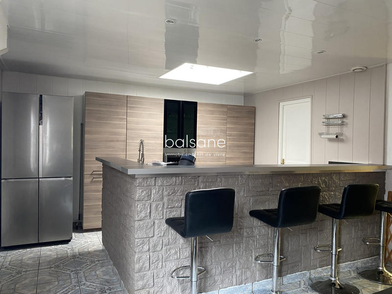 Maison ancienne - 146 m² - 6 pièces