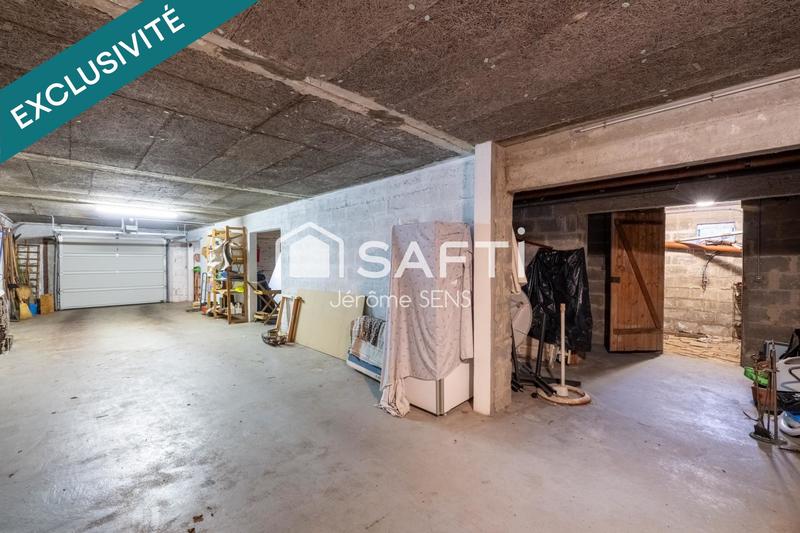 Maison - 180 m² - 7 pièces