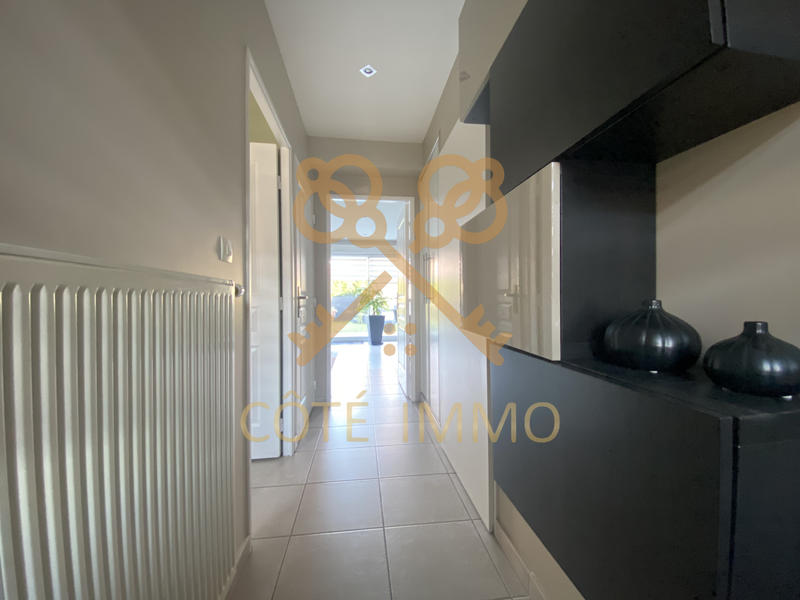 Maison - 80 m² - 4 pièces