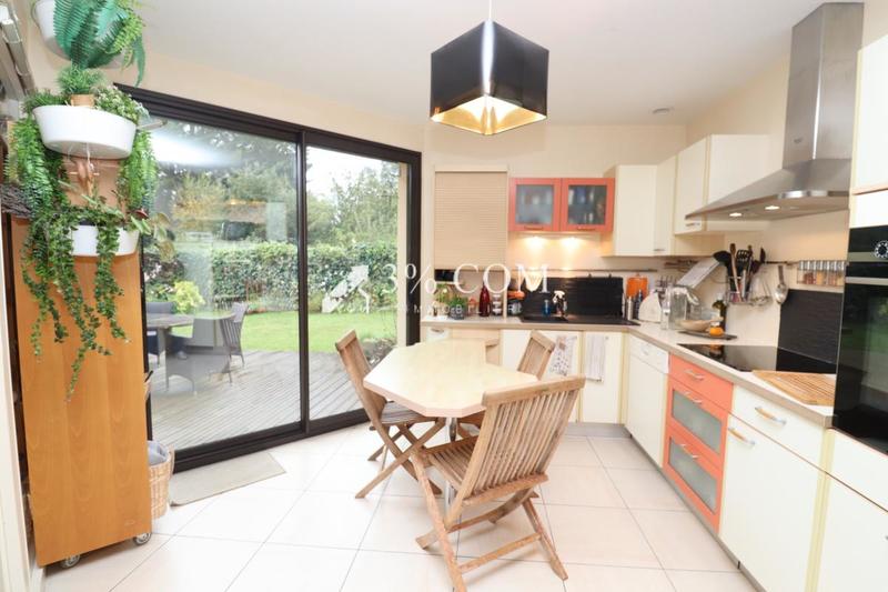 Maison d'architecte - 141 m² - 6 pièces