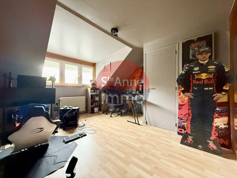 Maison - 175 m² - 7 pièces