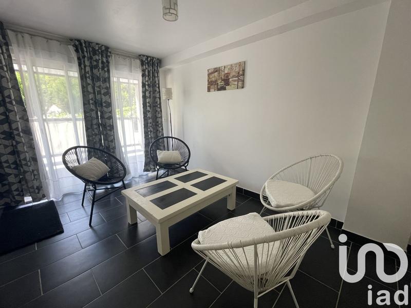 Maison - 212 m² - 7 pièces