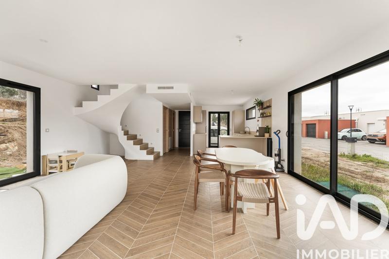 Maison - 116 m² - 4 pièces