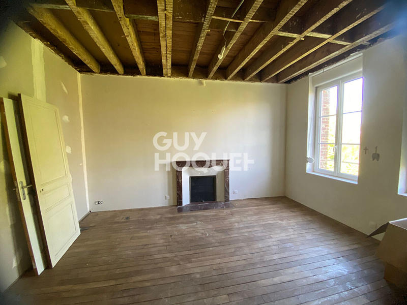 Maison - 240 m² - 12 pièces