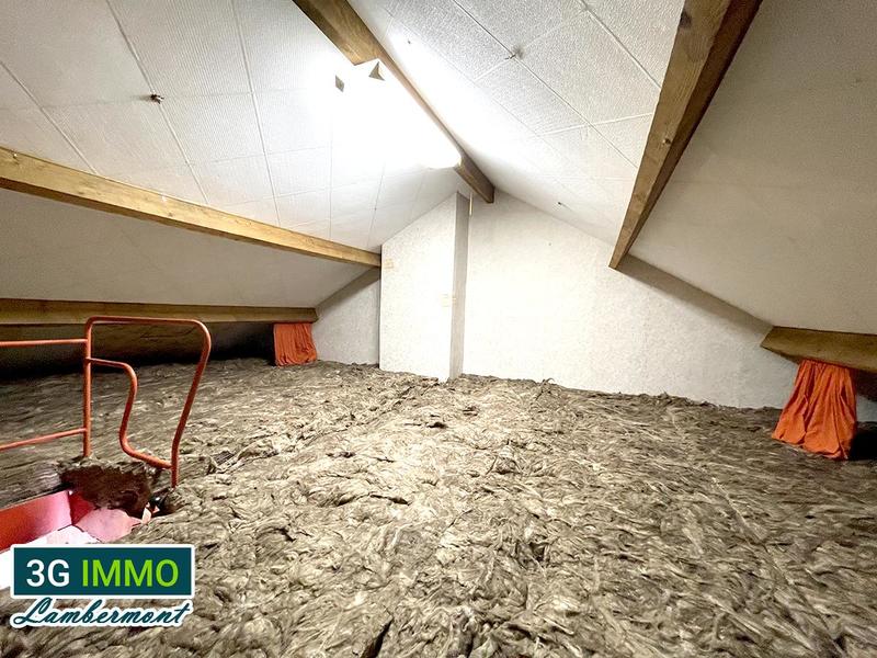 Maison - 85 m² - 5 pièces