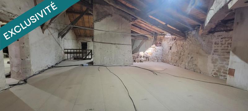 Maison - 385 m² - 13 pièces