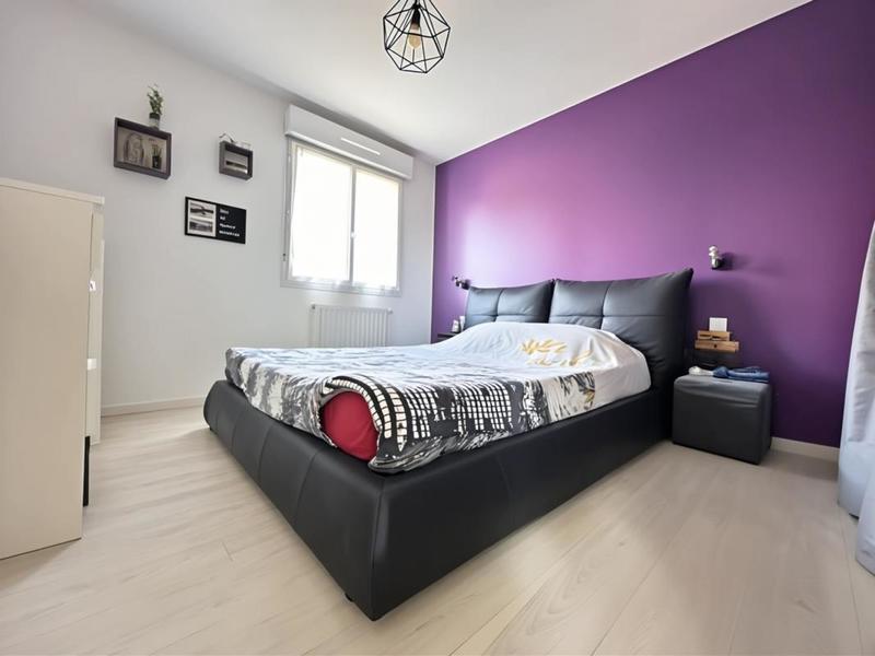 Pavillon - 90 m² - 6 pièces