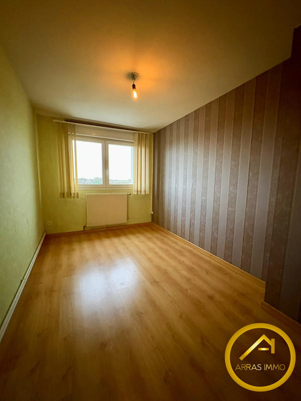 Appartement - 94 m² - 4 pièces