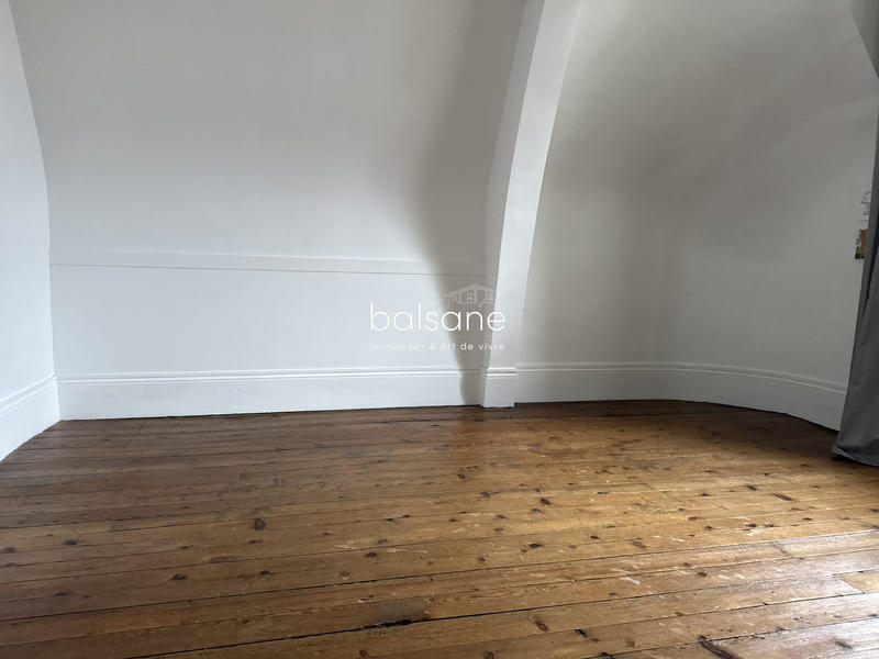 Maison - 152 m² - 6 pièces