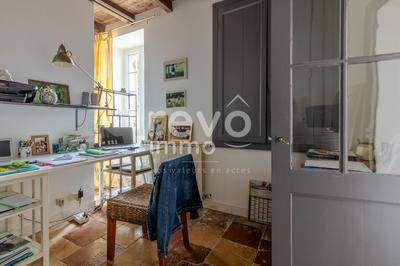 Maison - 204 m² - 6 pièces